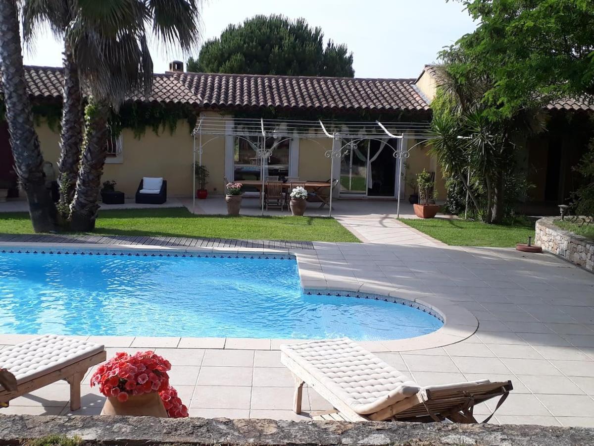 Maison Au Castellet Le Castellet  ภายนอก รูปภาพ